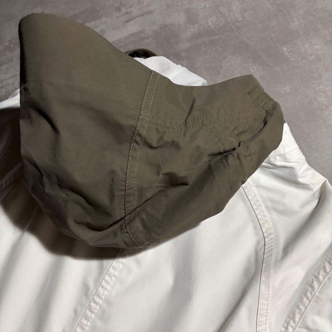 00s NIKE ACG ナイキ　マウンテンパーカー　ナイロンジャケット　白