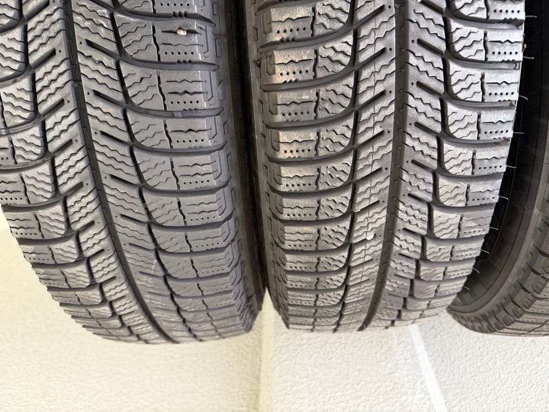 MICHELIN 195/80R15LT スタッドレスタイヤ 4本セット