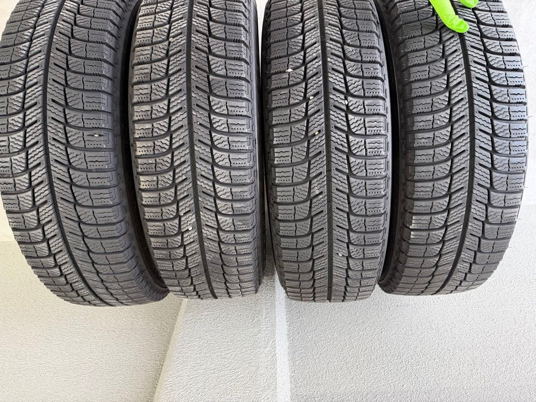 MICHELIN 195/80R15LT スタッドレスタイヤ 4本セット
