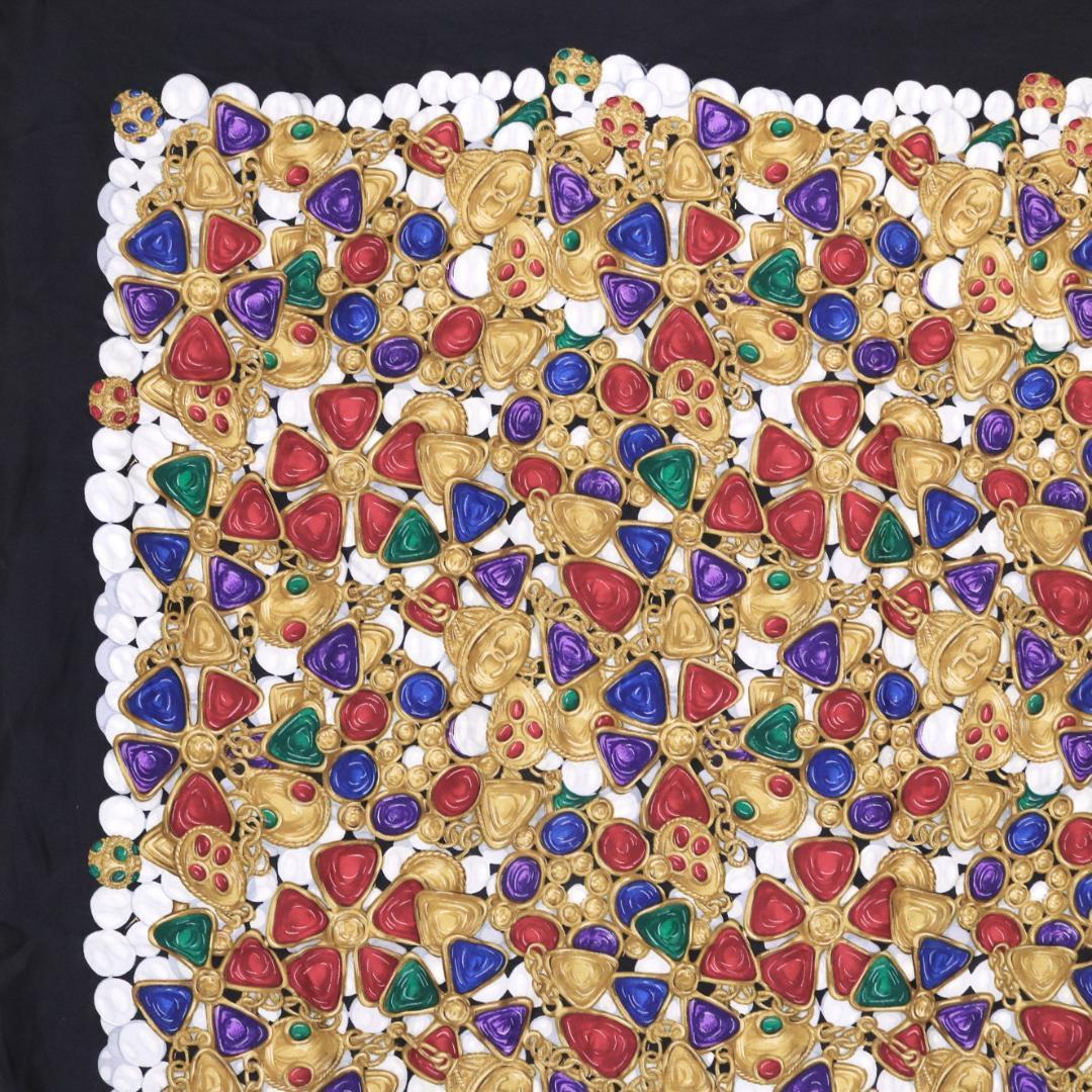 CHANEL グリポワ柄　シルク　スカーフ　ビジュー　大判　ストール　ココマーク