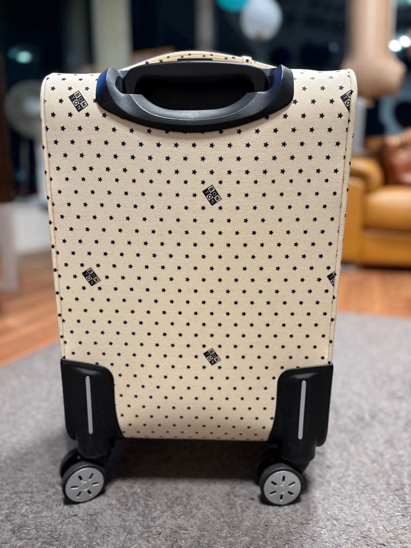 BONTON 星柄クリーム色キャリーケース