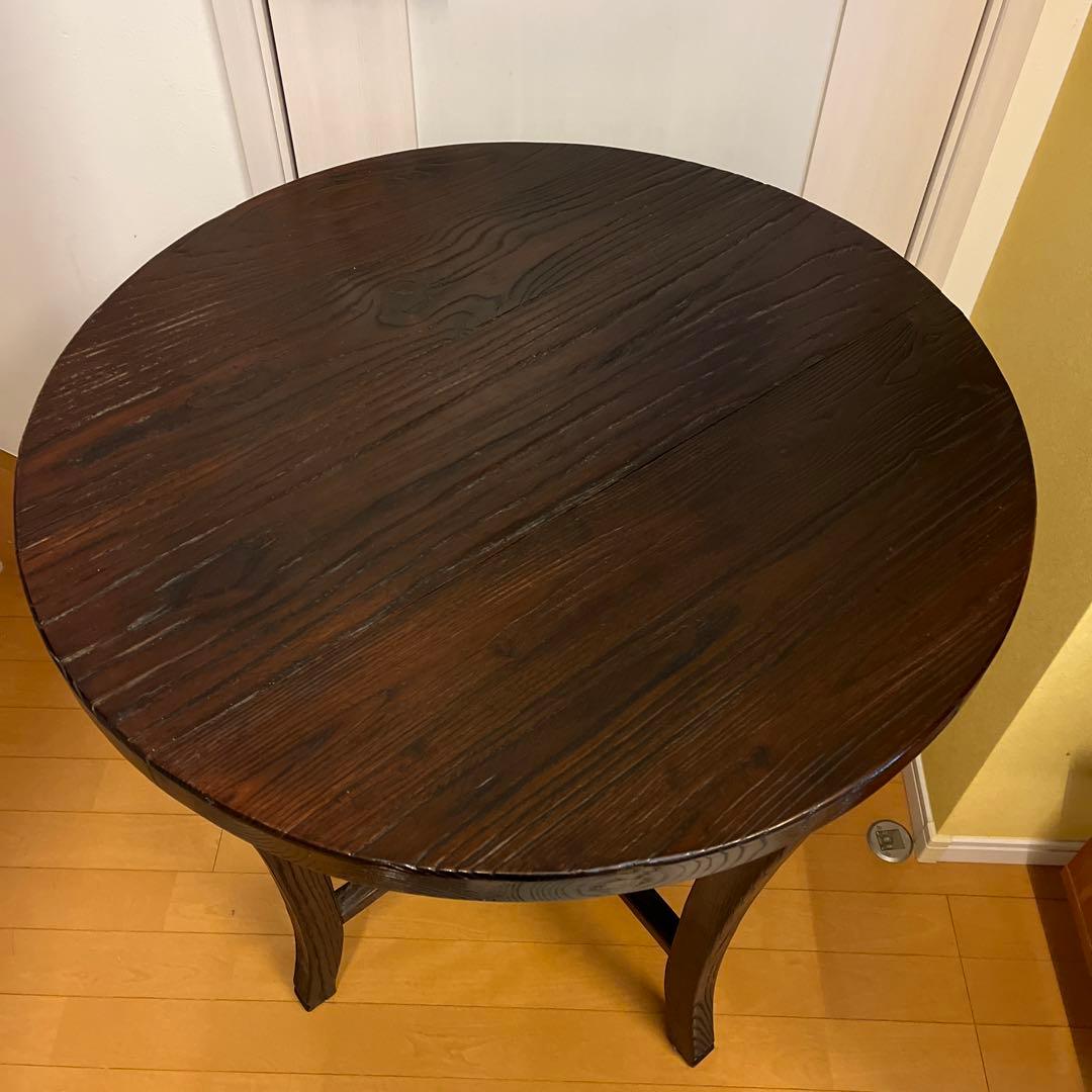 海外のハンドメイドアンティークテーブル