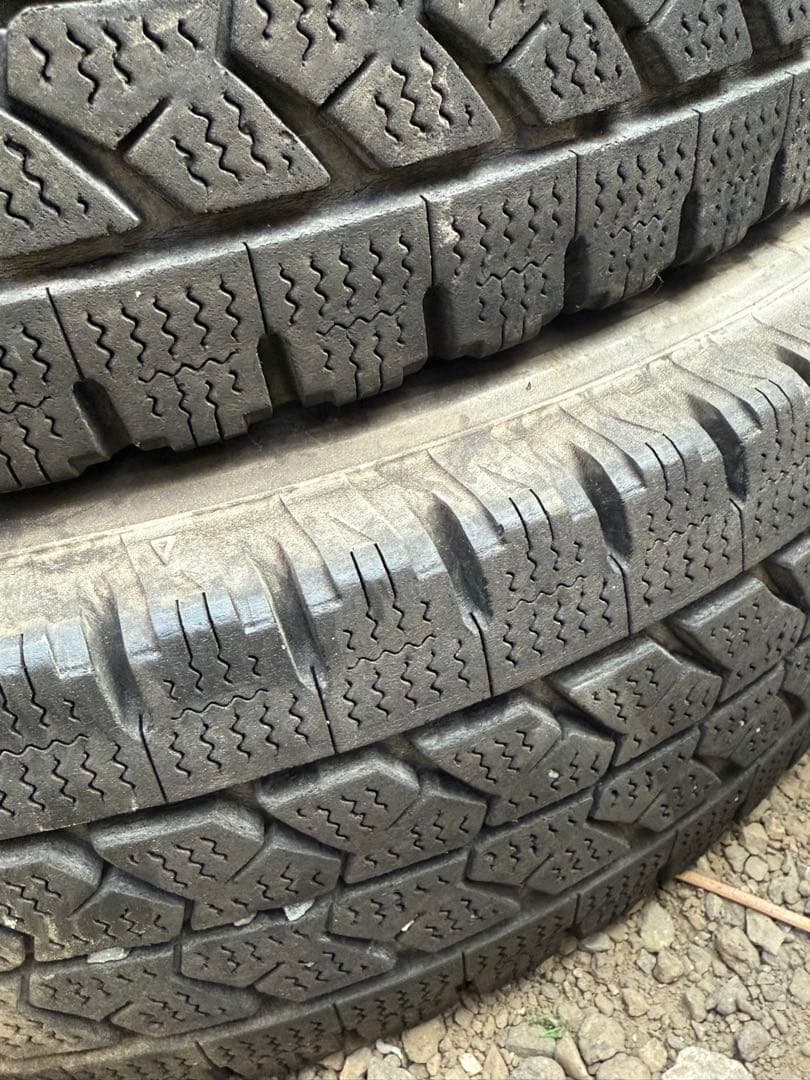 ブリヂストンBLIZZAK 175/75R15 103/101スタッドレス６本