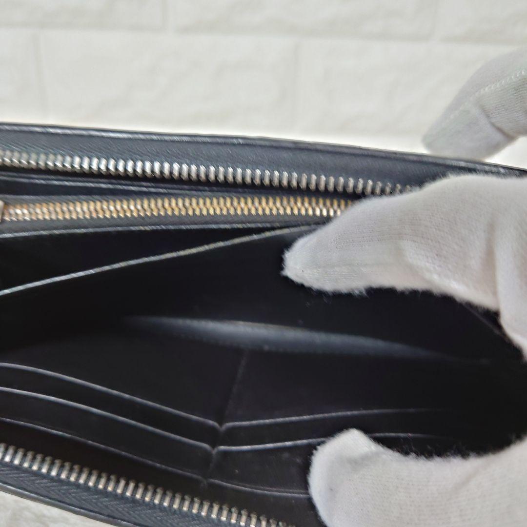 BOTTEGA VENETA イントレチャート 長財布 ラウンドファスナー