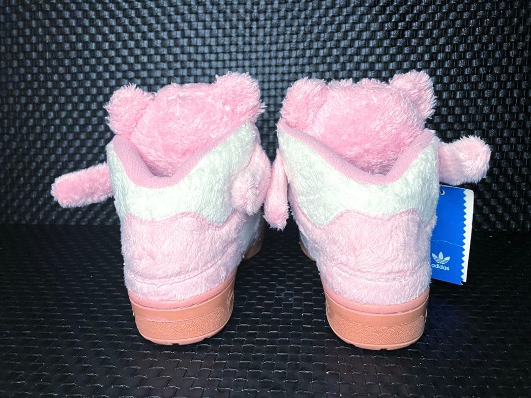 アディダス adidas ジェレミー・スコット ハイカット　クマ　ピンク