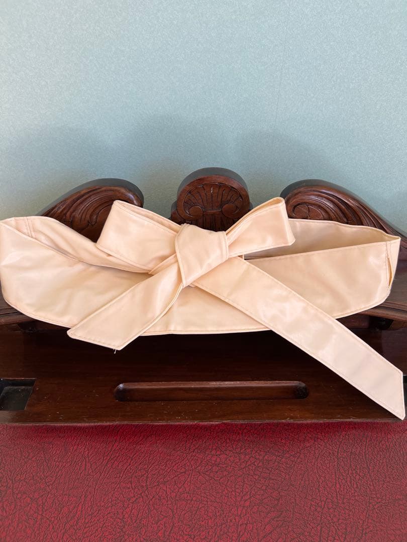 マンサニージャ フラメンコ　5段フリルワンピース　ベルト付き　花柄　七分袖