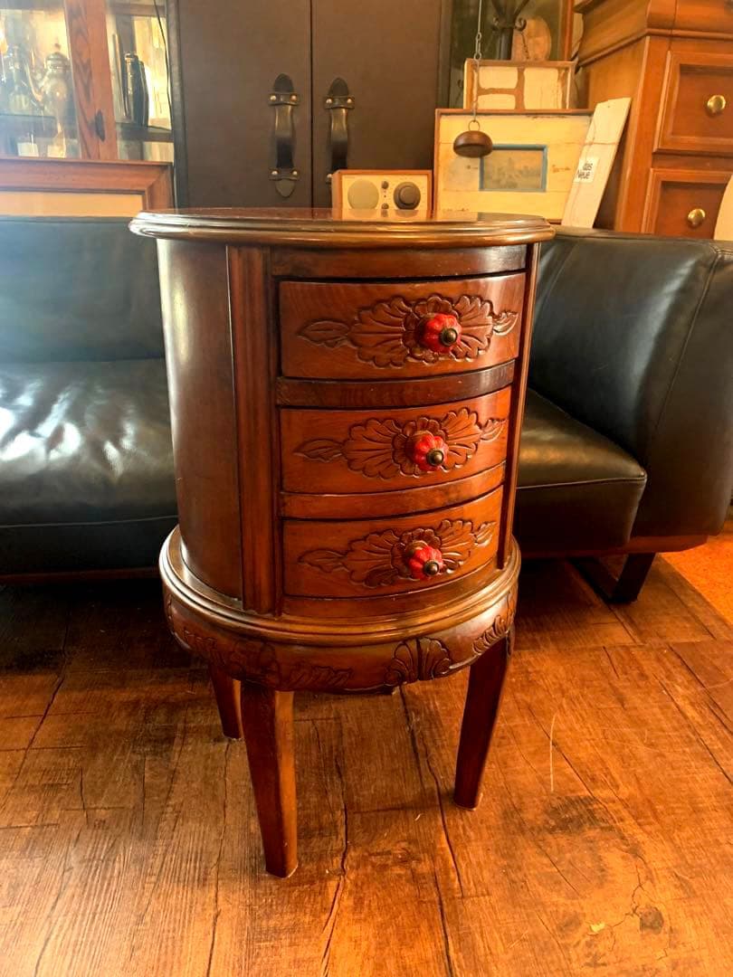 ヴィンテージラウンドチェスト