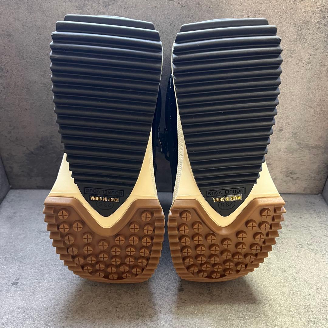 新品 未使用Noubel Voug Relax 厚底23.5cm サイドジップ