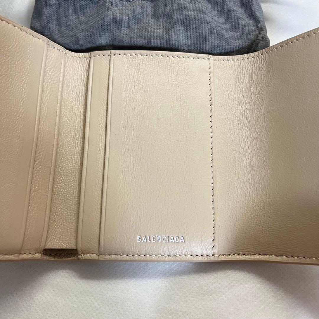 m*a様 BALENCIAGA バレンシアガ 三つ折財布 ベージュ ミニ財布