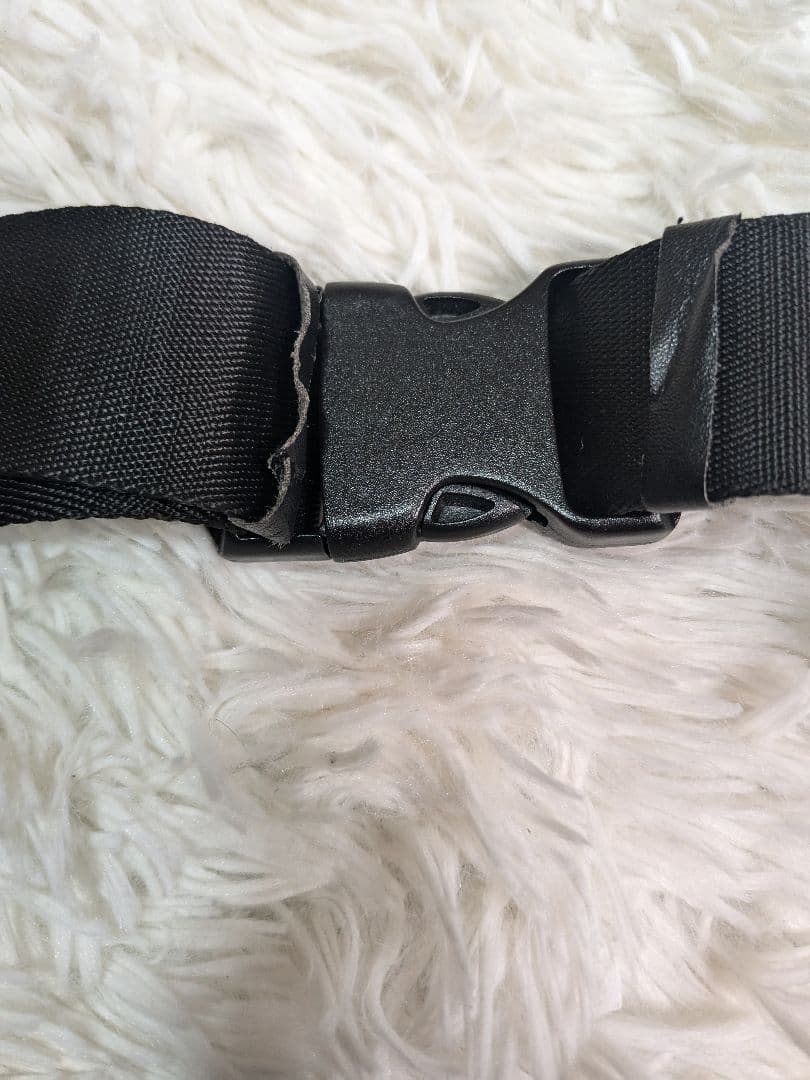 BURBERRY ボディバッグ レザー