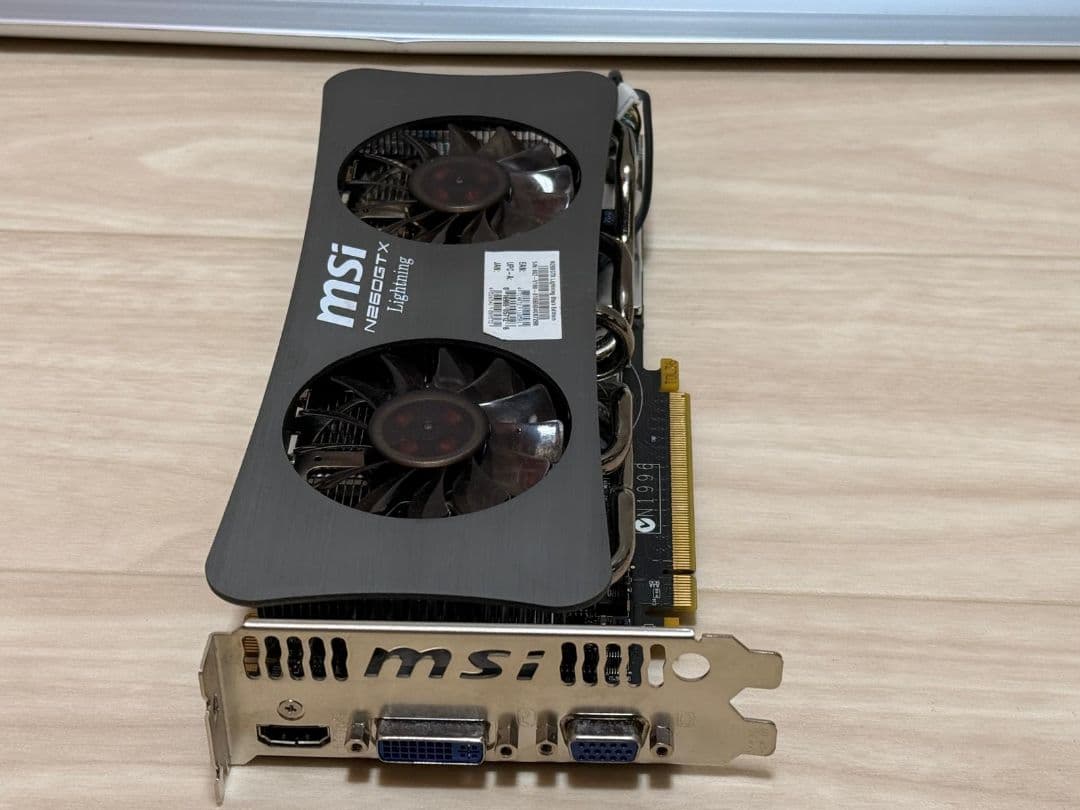 MSI N260GTX Lightning グラフィックボード