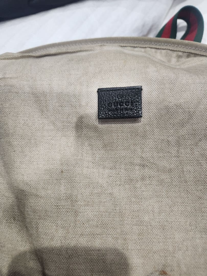 【外装美品最安値】GUCCI ヴィンテージロゴレザー ウェブボディーバッグ