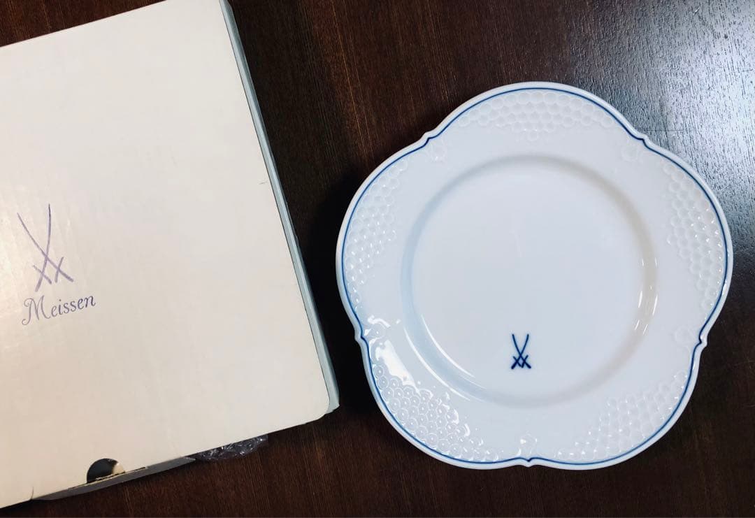 MEISSEN マイセン レリーフ ブルーライン 2001プレート 双剣マーク