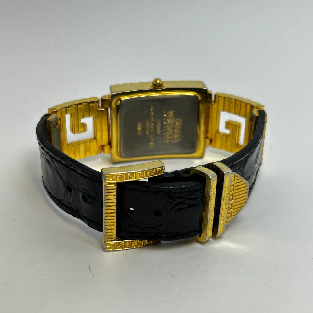 【稼働】VERSACE ヴェルサーチ メデューサ ホワイト/ゴールド文字盤