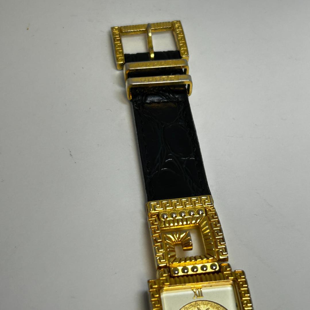 【稼働】VERSACE ヴェルサーチ メデューサ ホワイト/ゴールド文字盤