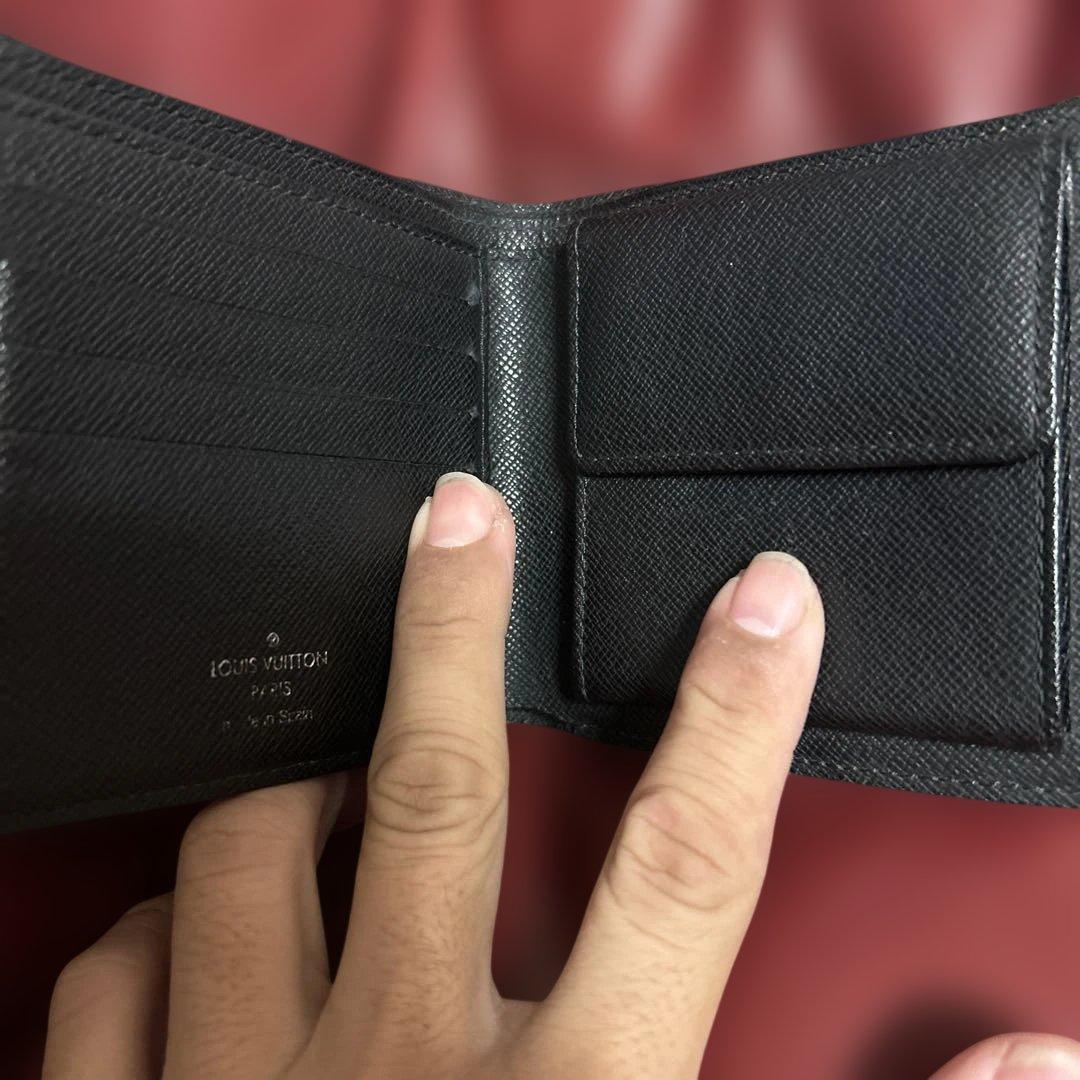 ルイヴィトン グラフィット ポルトフォイユ マルコ