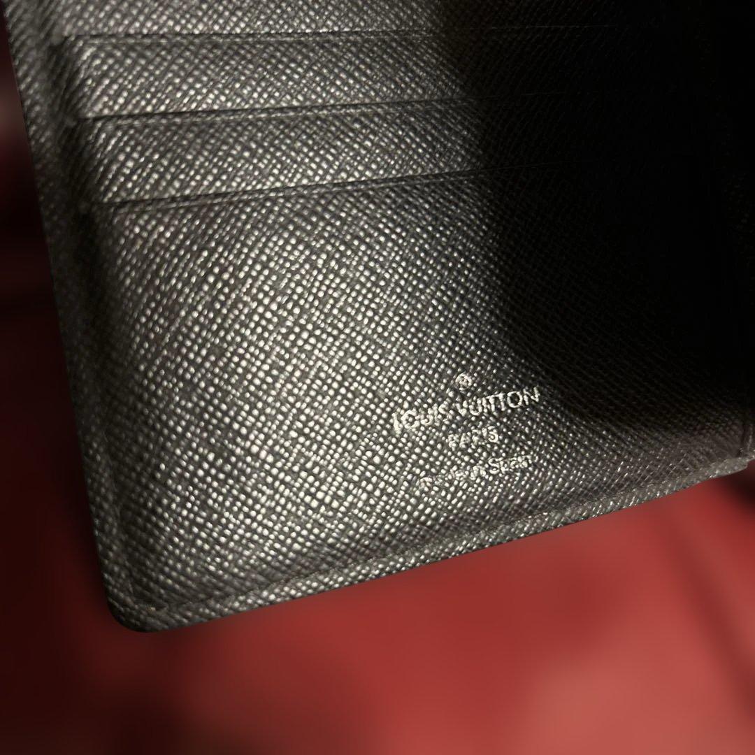 ルイヴィトン グラフィット ポルトフォイユ マルコ