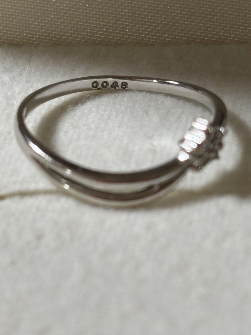 星の形ダイヤモンドリング　k10WG