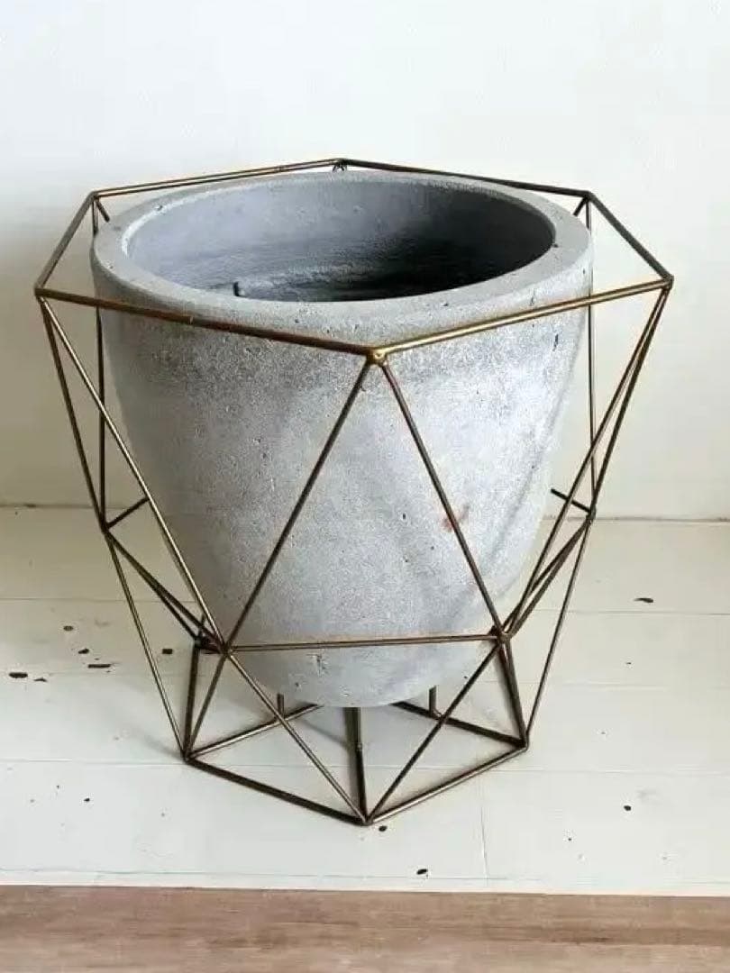 六角形コンクリートプランター8号鉢