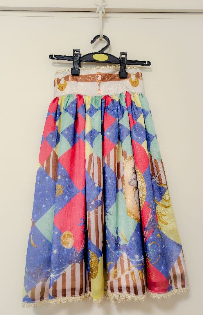 ALICE and the PIRATES Escape スカート