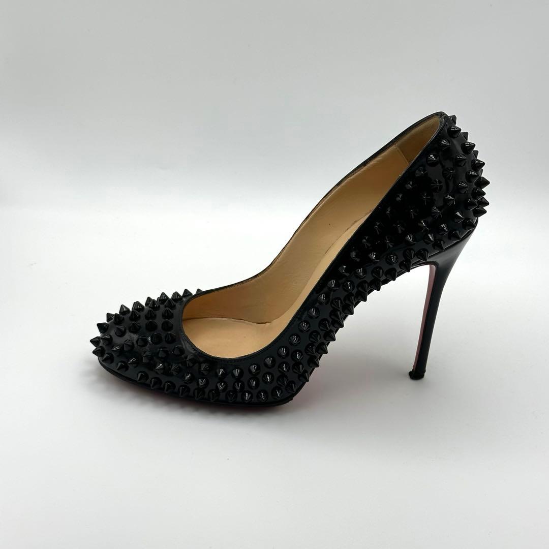 クリスチャン　ルブタン　エナメル　スタッズ　ハイヒール　ブラック　サイズ37