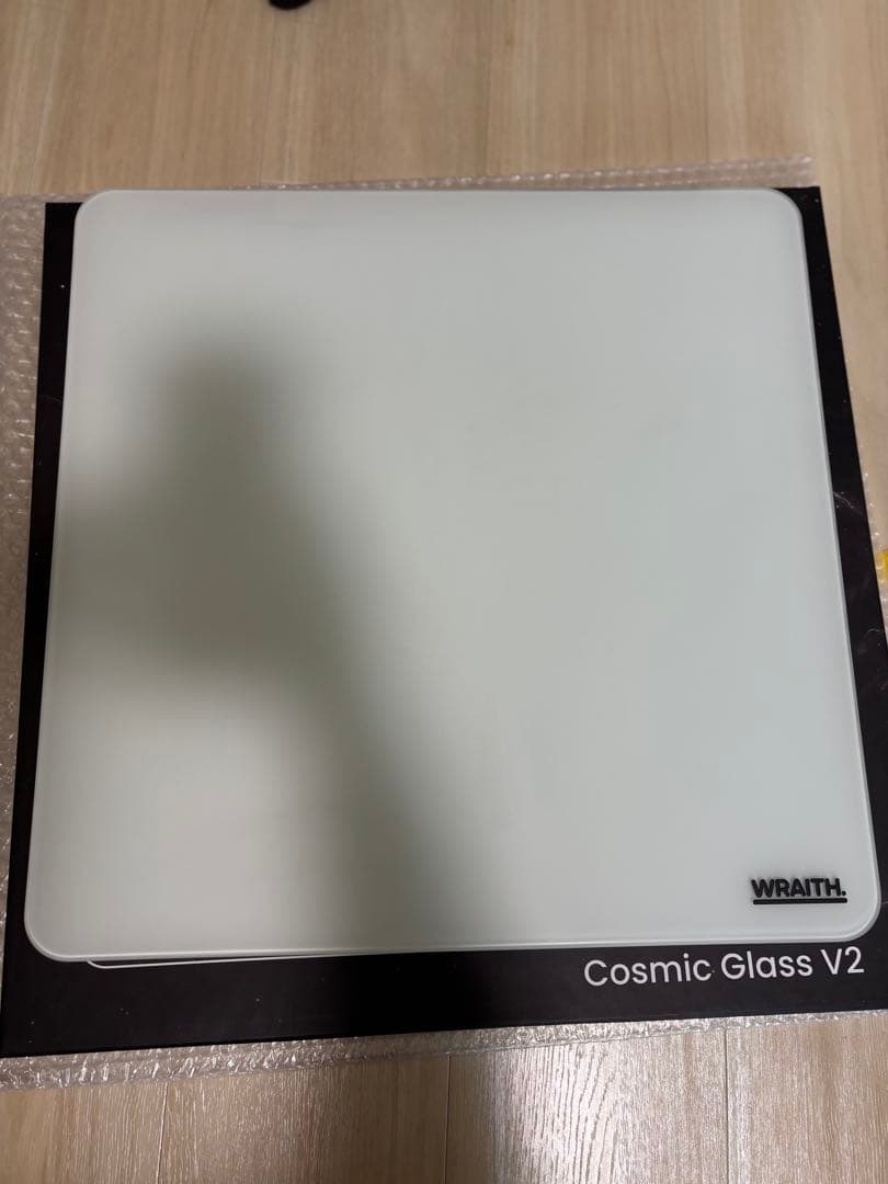 WRAITH Cosmic Glass v2 WHITE ガラスマウスパッド