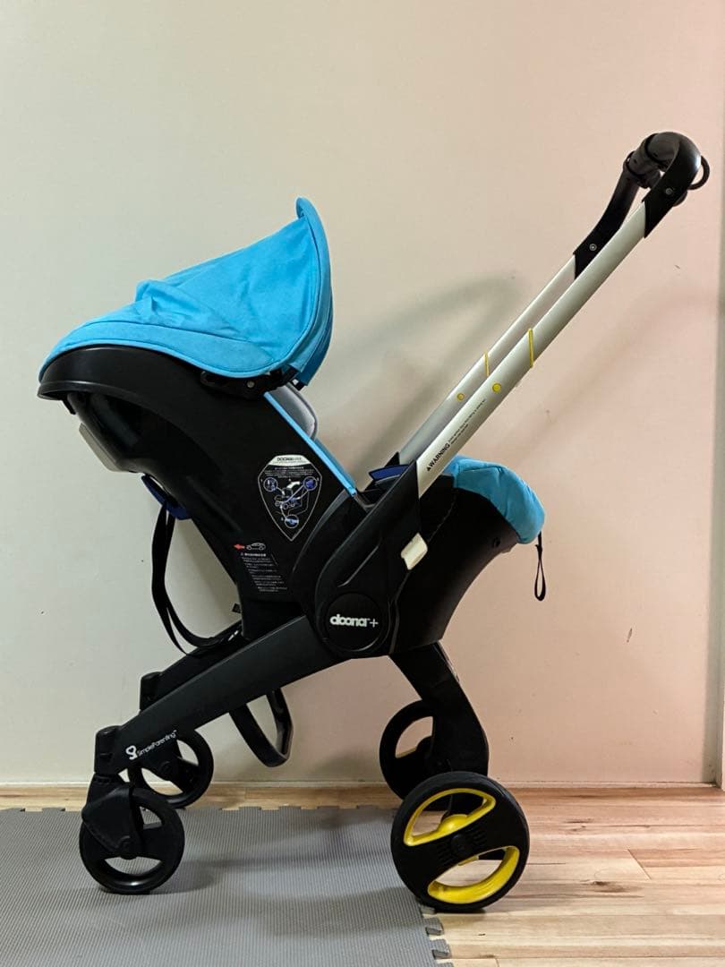 Doonaドゥーナ ベビーカー兼チャイルドシート バウンサー