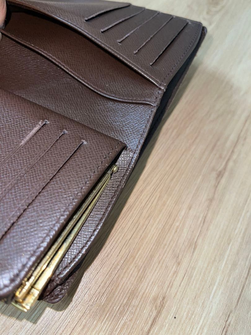 ルイヴィトン　ダミエ　二つ折り　がま口　財布