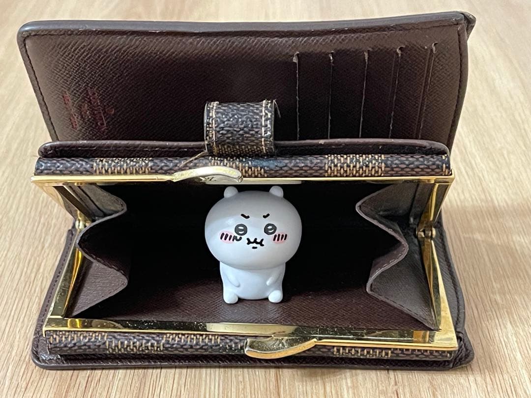 ルイヴィトン　ダミエ　二つ折り　がま口　財布