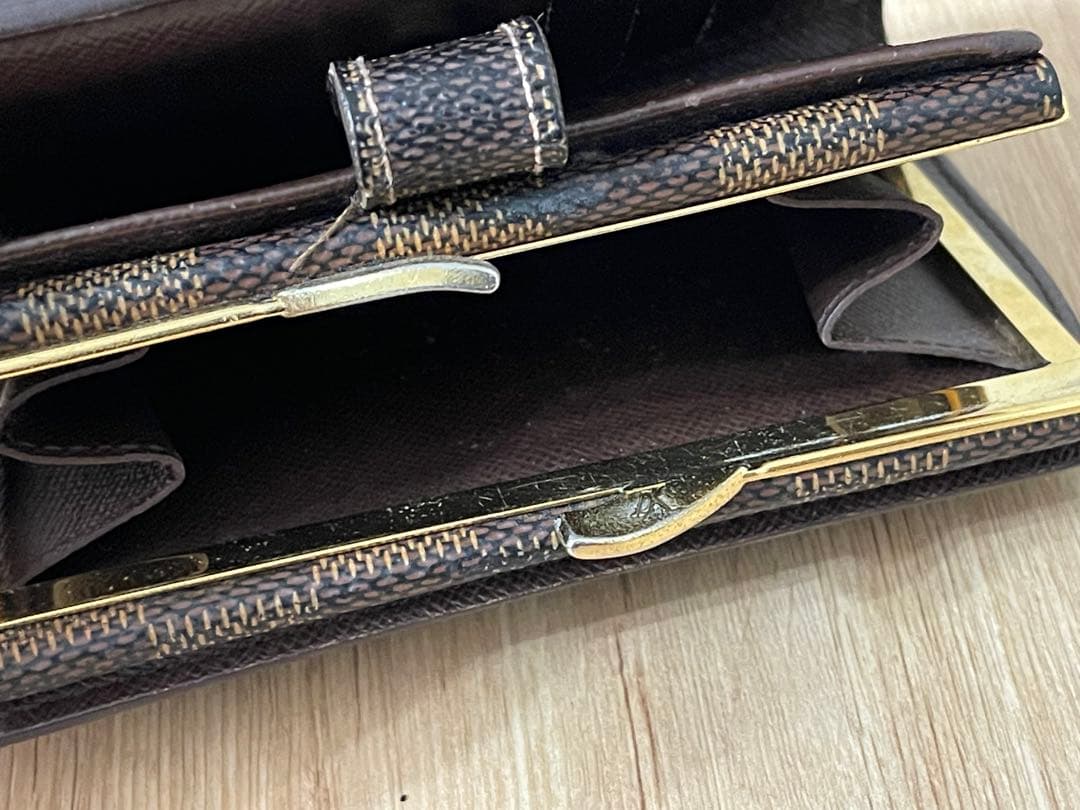 ルイヴィトン　ダミエ　二つ折り　がま口　財布