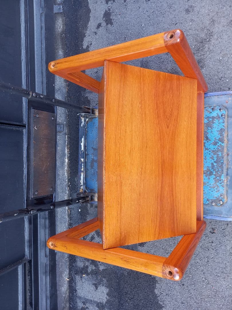 北欧　モダン　デンマーク　アクセル　キアスゴー　サイド　テーブル　ワゴン