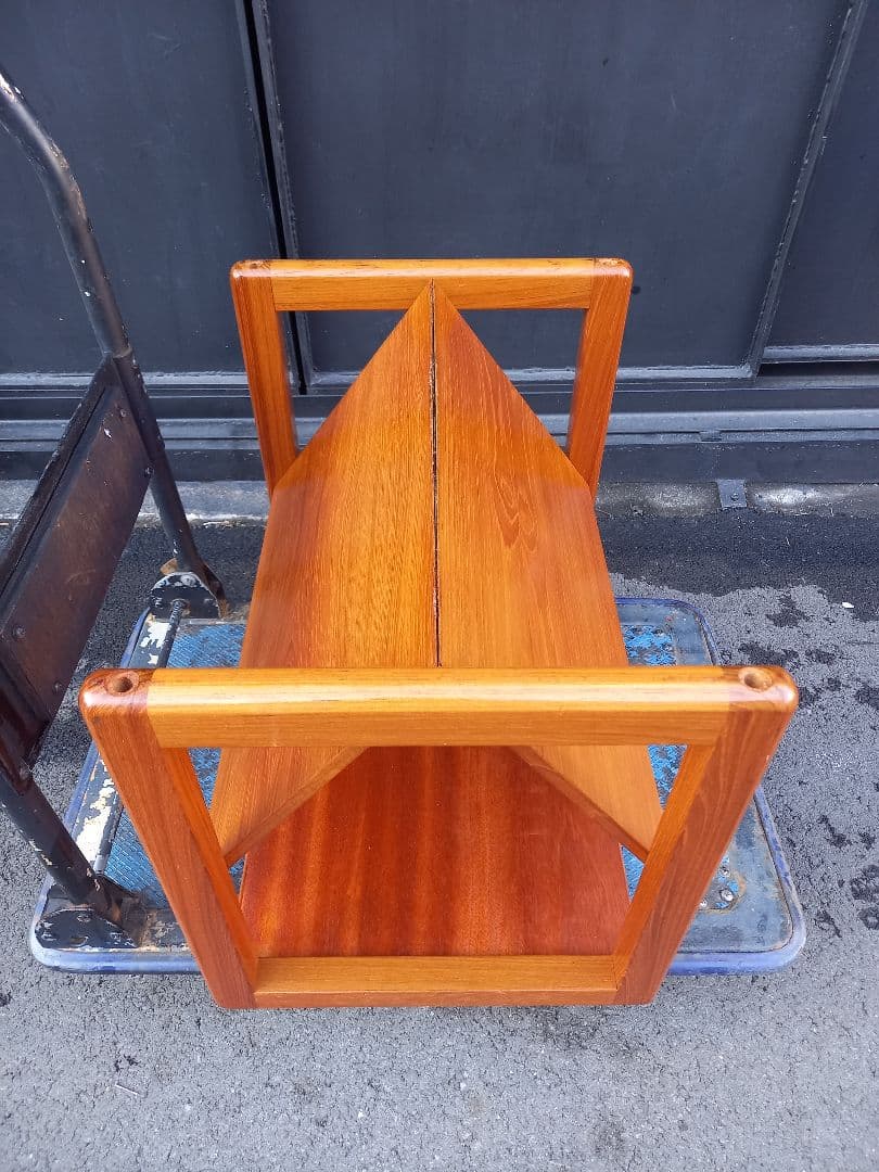 北欧　モダン　デンマーク　アクセル　キアスゴー　サイド　テーブル　ワゴン