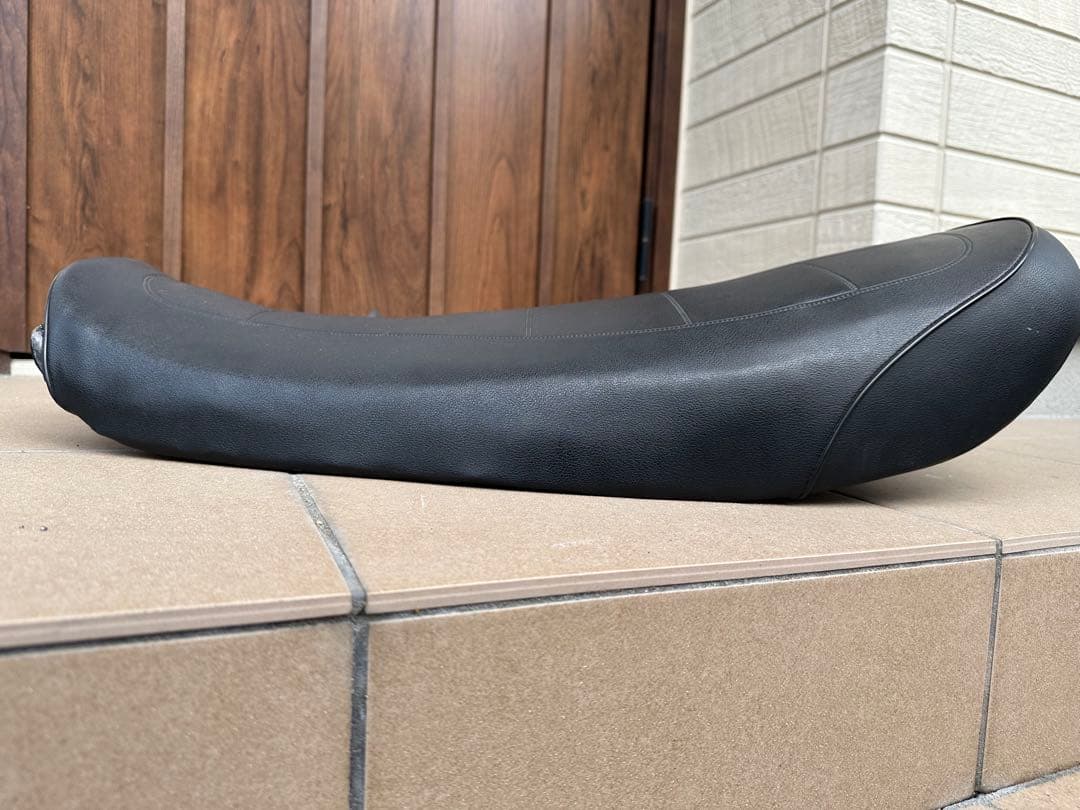 最終値下げ！z1 z2 kz1000 kz900 純正加工バナナシート
