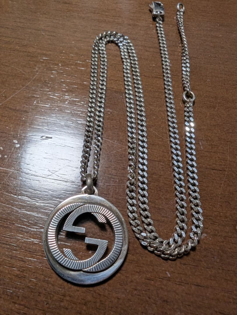 Gucci 　グッチ　ネックレス