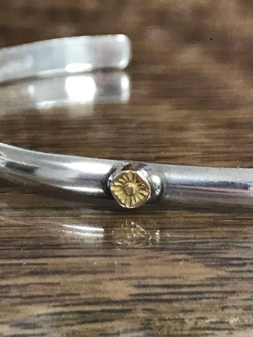 アリゾナフリーダム 甲丸バングル