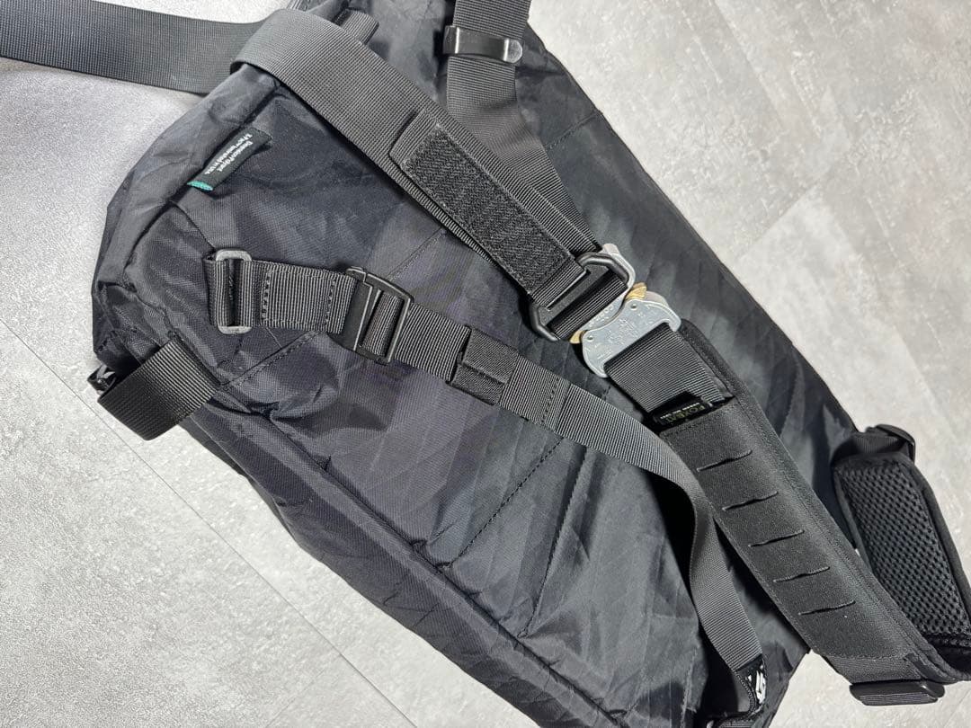 Foxbat Dynamics LEG-01 X-PAC メッセンジャー