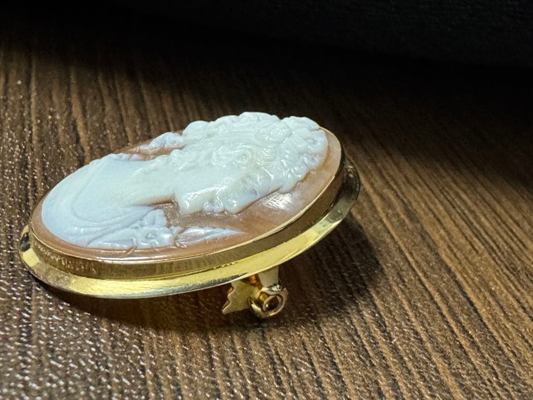 w*o様 ヴィンテージ　シェルカメオ　ペンダント　ブローチ　ゴールド　K18 7