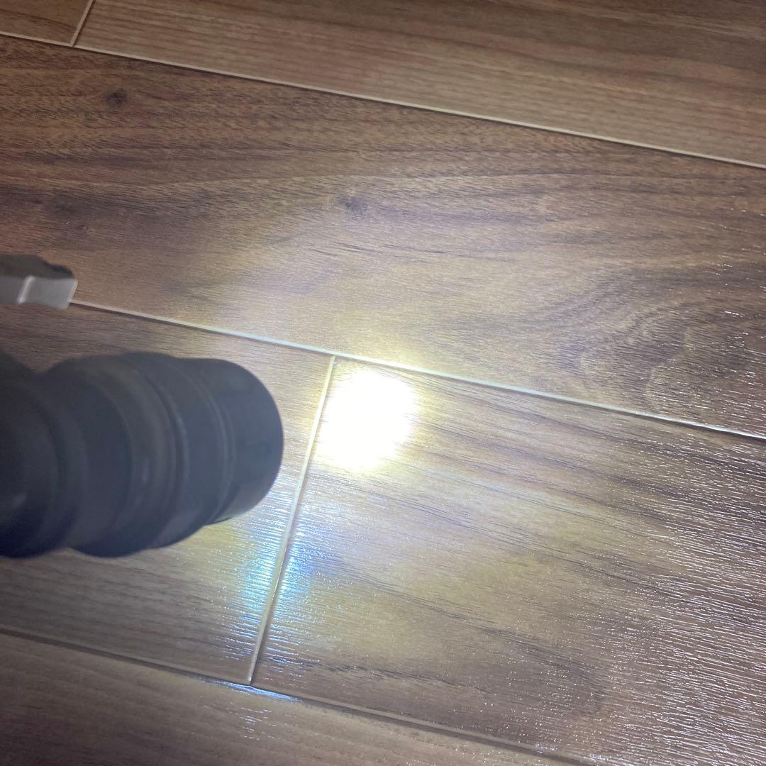 surefire ライト　フラッシュライト