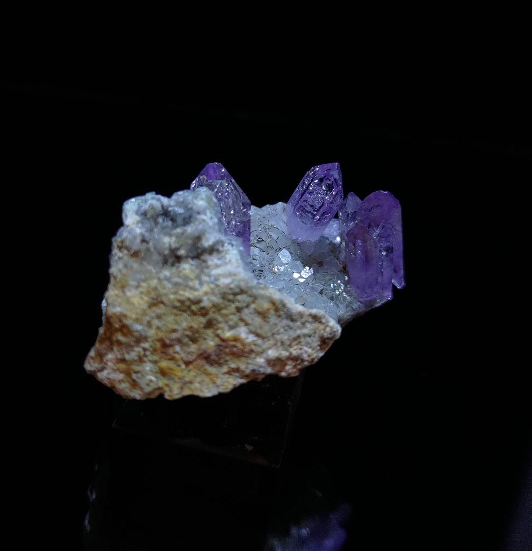 ベラクルスアメジスト ボリビア産 鉱石 鉱物 ミネラル 標本 原石 母岩付き ⑪