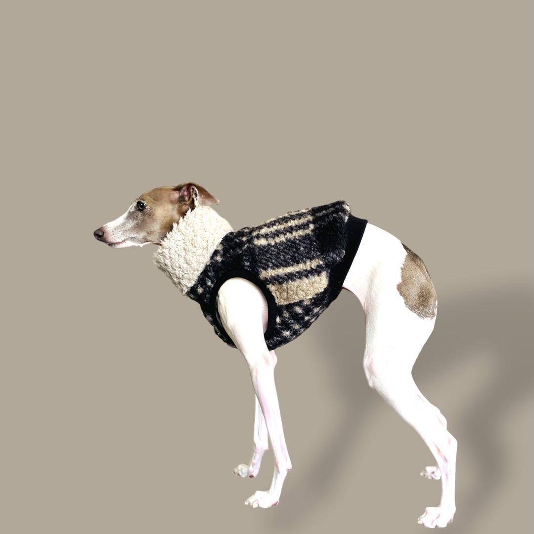 ⑬ブークレーニットショート丈ベスト