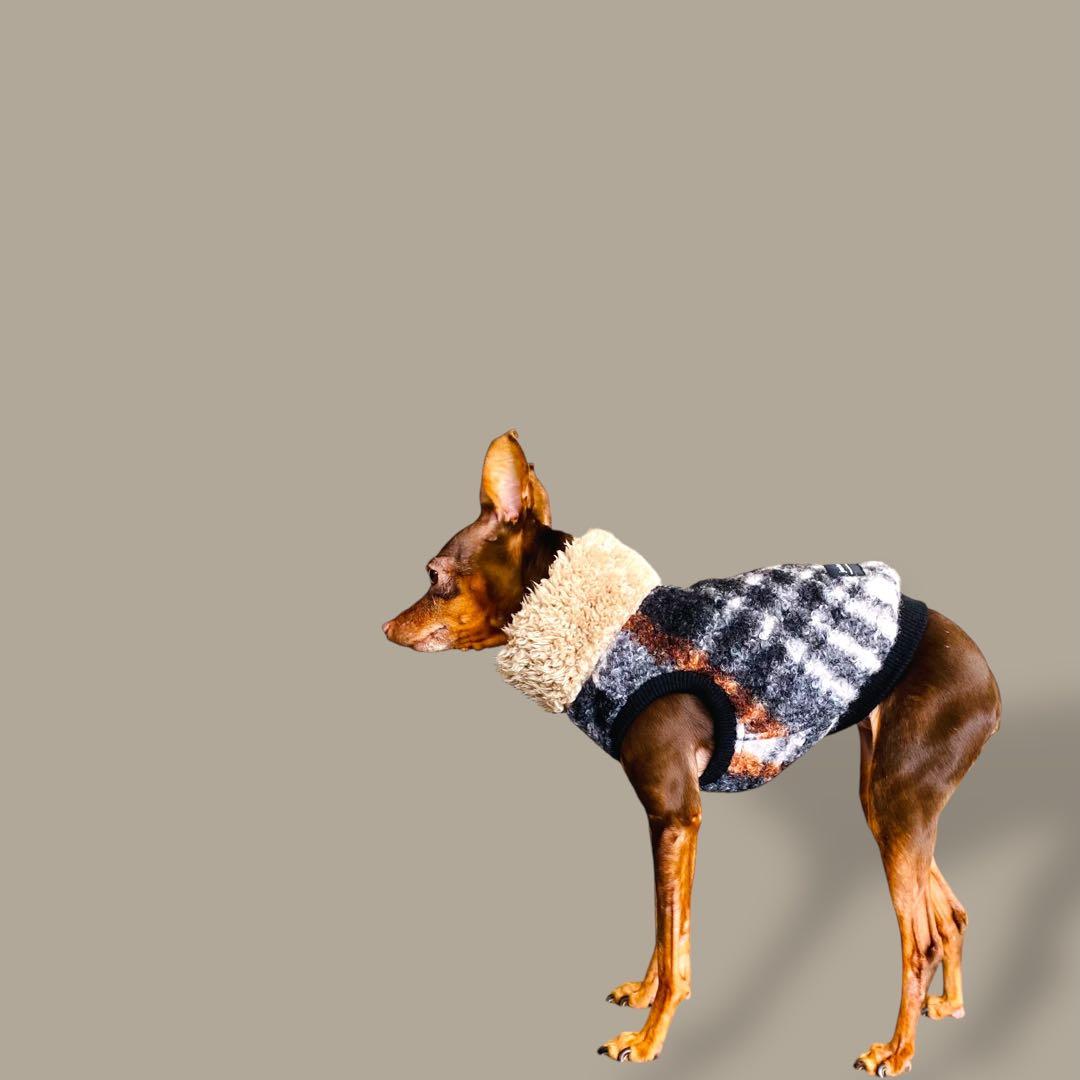 ⑬ブークレーニットショート丈ベスト