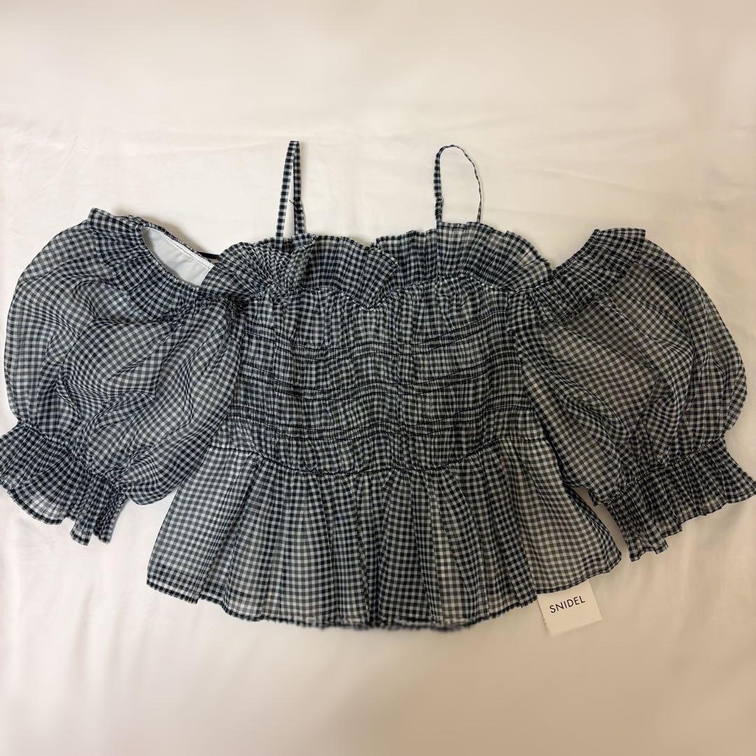 snidel Sustainableギャザーオフショルブラウス　スナイデル