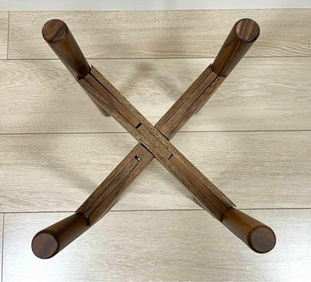 木製 クロス型スタンド ブラウン