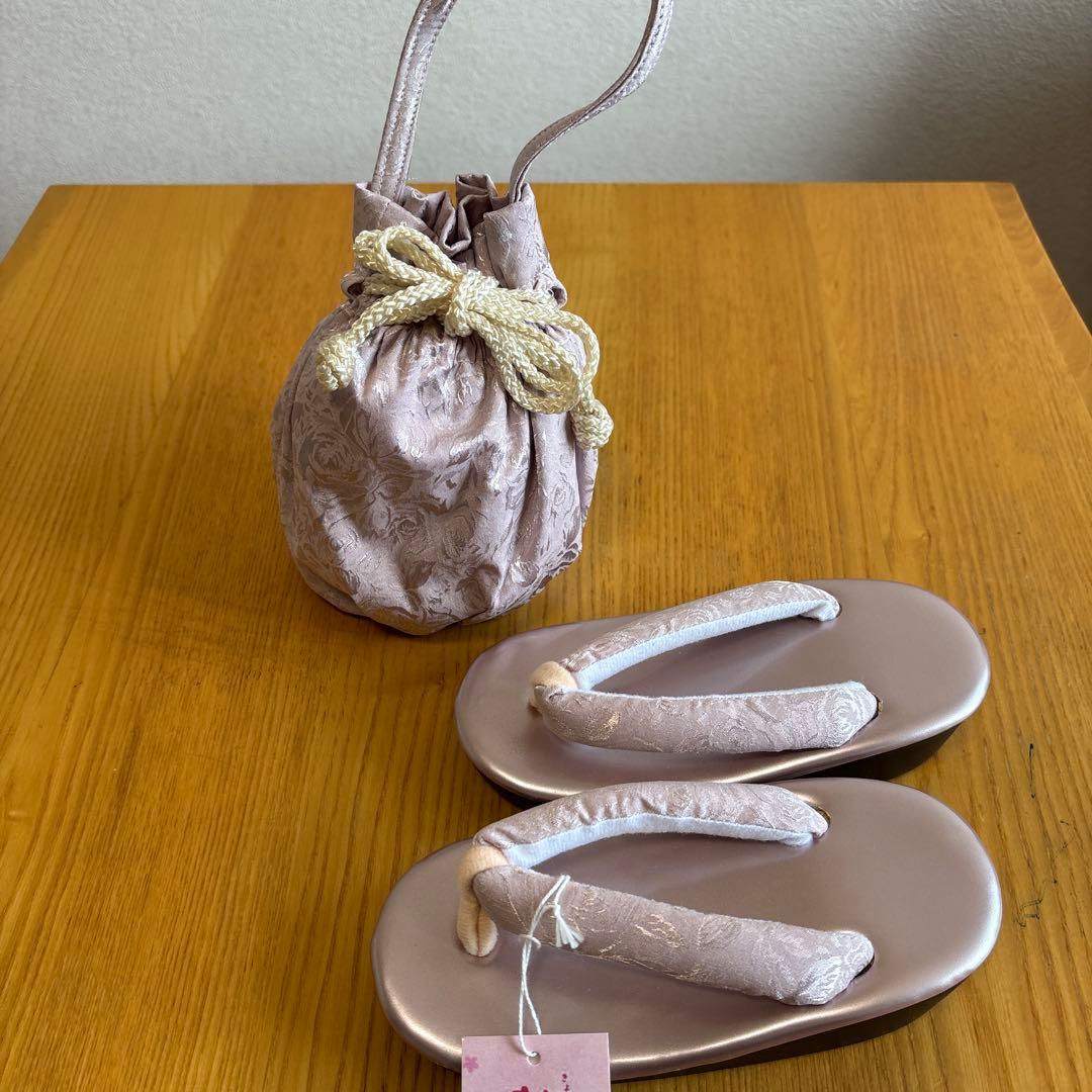 七五三　三歳被布セット➕草履バッグ ジャパンスタイル