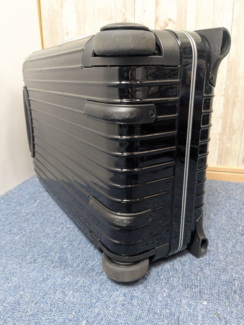 リモワ リンボ 32L 2輪 マットブラック 機内持込 TSA
