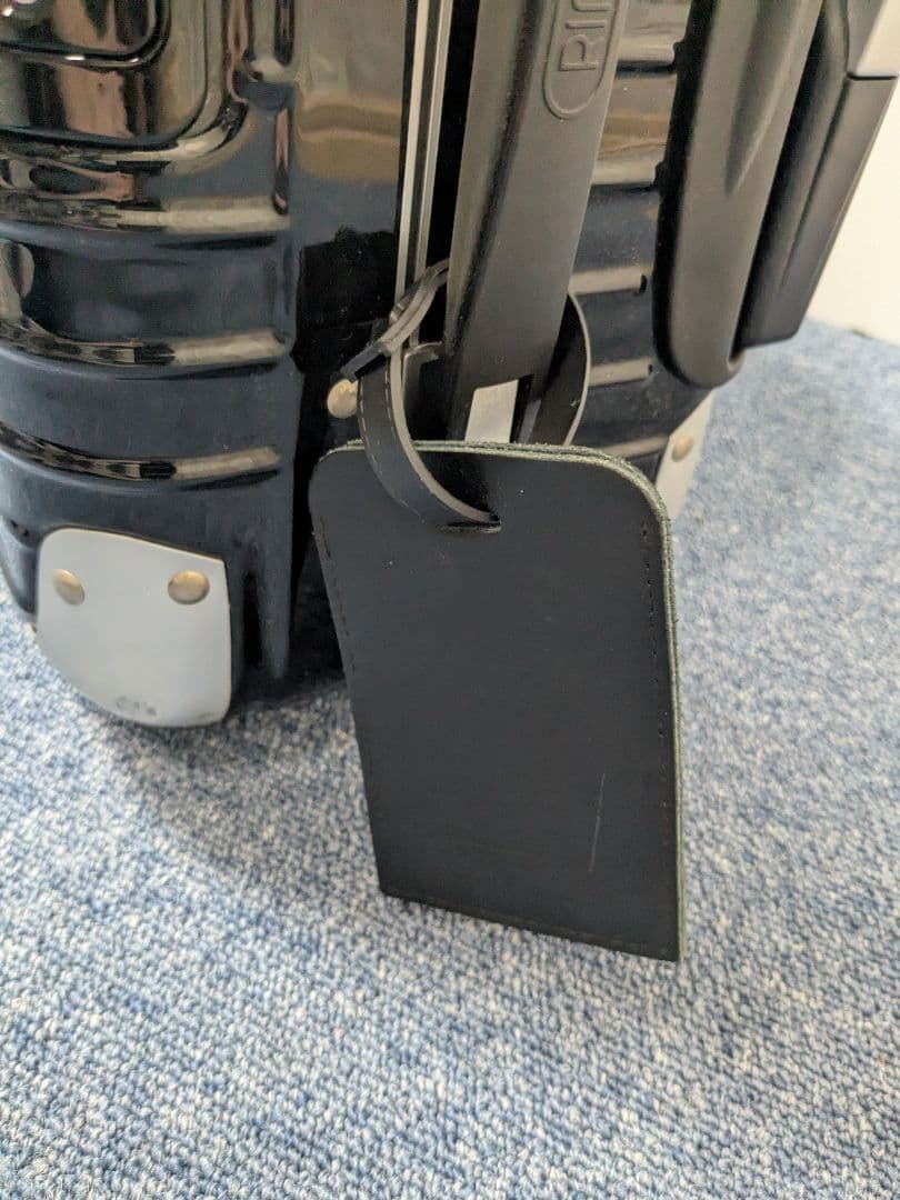 リモワ リンボ 32L 2輪 マットブラック 機内持込 TSA