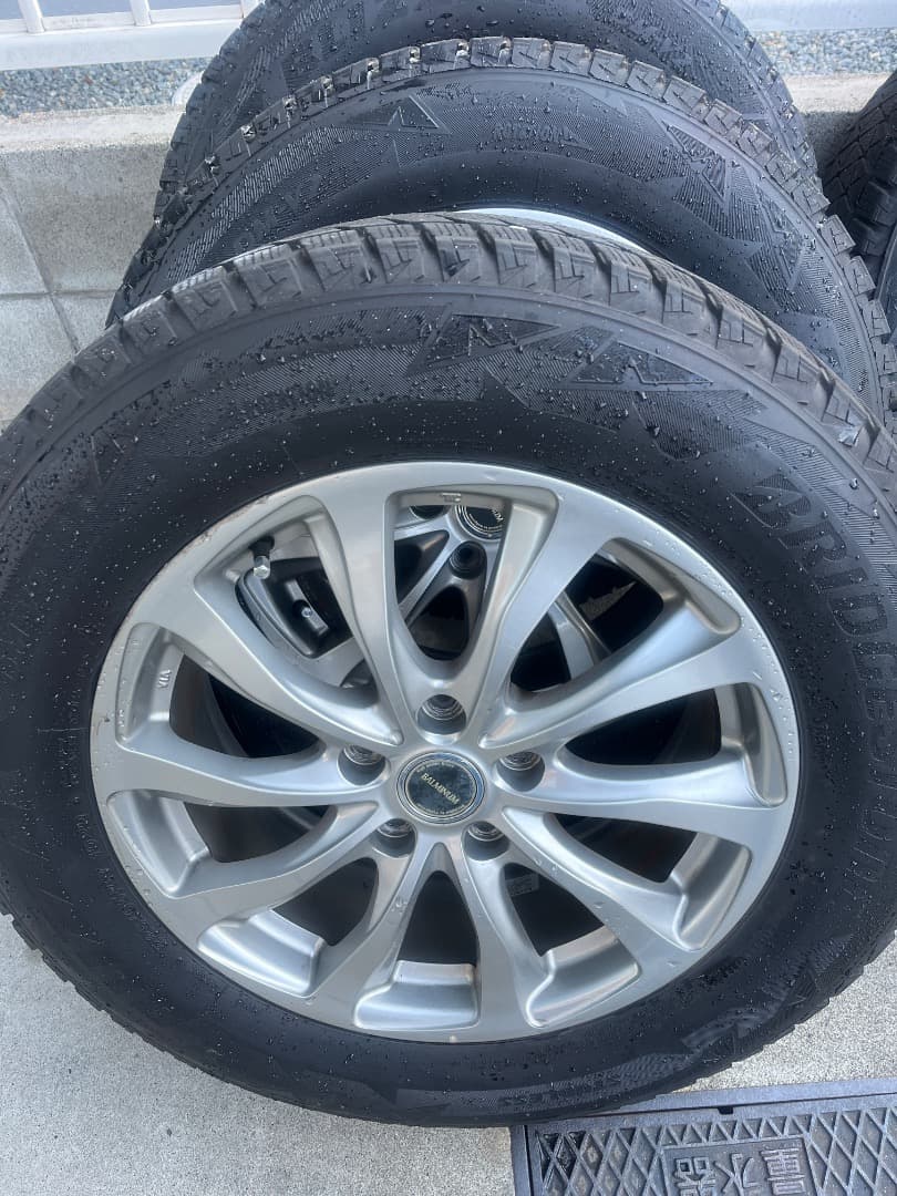 イカさん　専用　225/65R/17 ブリヂストン　ブリザック　　ＤＭ－Ｖ２