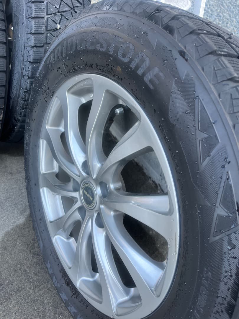 イカさん　専用　225/65R/17 ブリヂストン　ブリザック　　ＤＭ－Ｖ２