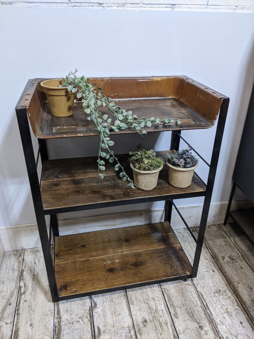 ルパンヒデロウ　3段スチールラック・木製棚付き