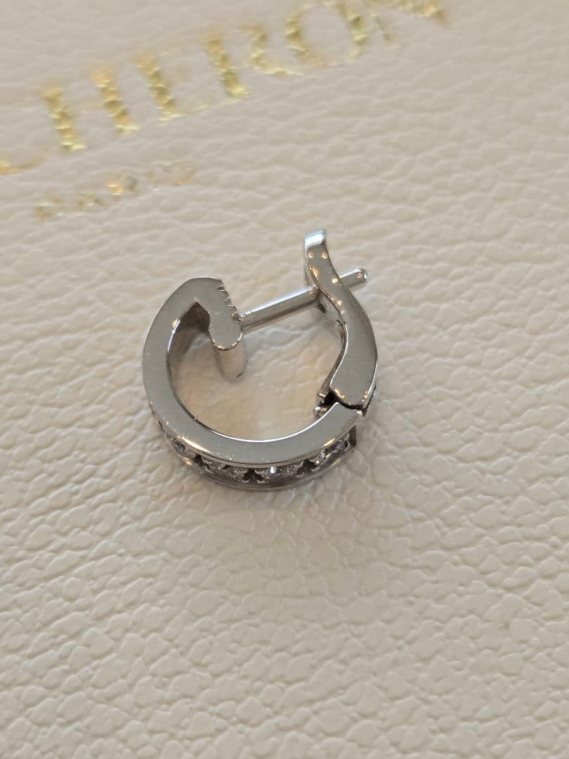 BOUCHERON ブシュロン　ピアス